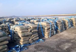 عرضه ۹۴۱ هزار تن سیمان در بورس کالا؛ ۶۶ شرکت سیمانی روی تابلو رفتند