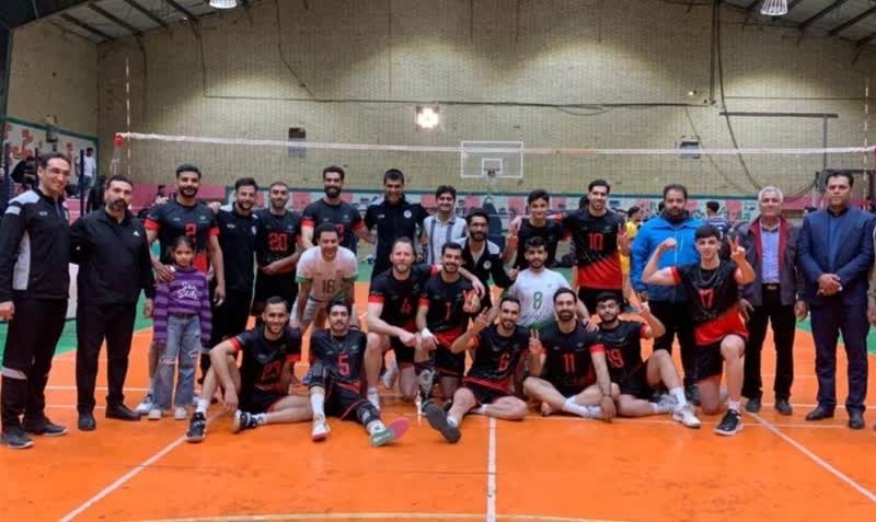 دومین پیروزی متوالی تیم والیبال فولاد غدیر نیریز در لیگ برتر فارس