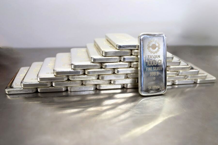 معامله بیش از یک تن شمش نقره در بورس کالا