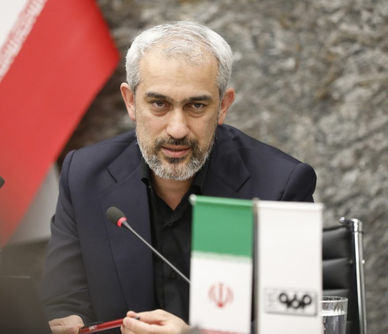 کشور وارد مرحله «جهاد اقتصادی» برای بازسازی صنایع شده است