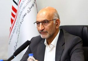 سازمان‌های توسعه‌ای قرارگاه بازسازی صنایع آسیب‌دیده شوند