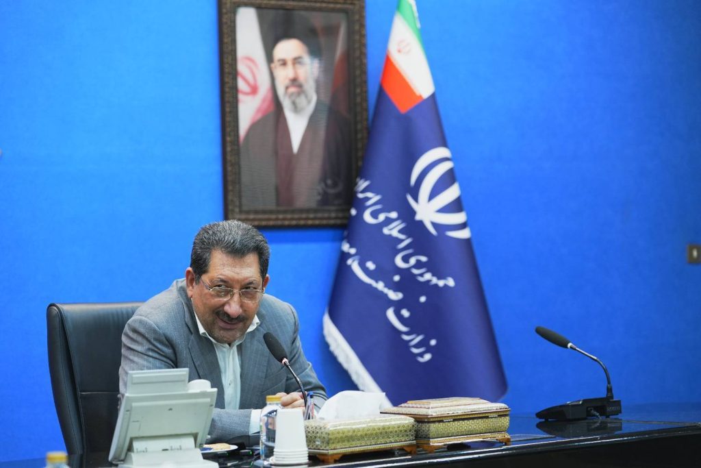 برنامه صمت برای احیای سریع فولاد مبارکه